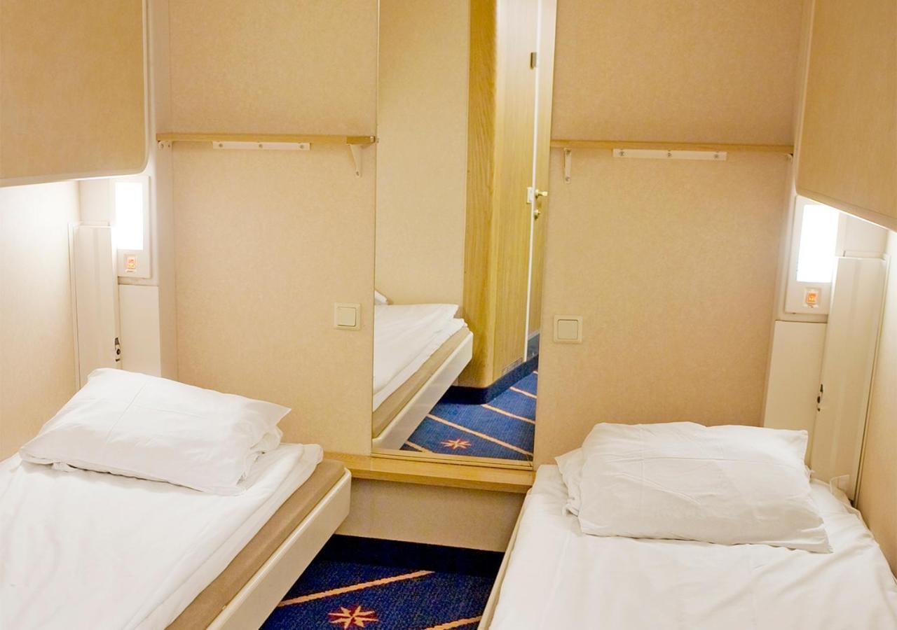 Hotel Viking Line Ferry Viking Cinderella - 2-Night Cruise Stockholm-Helsinki-Stockholm Pokoj fotografie